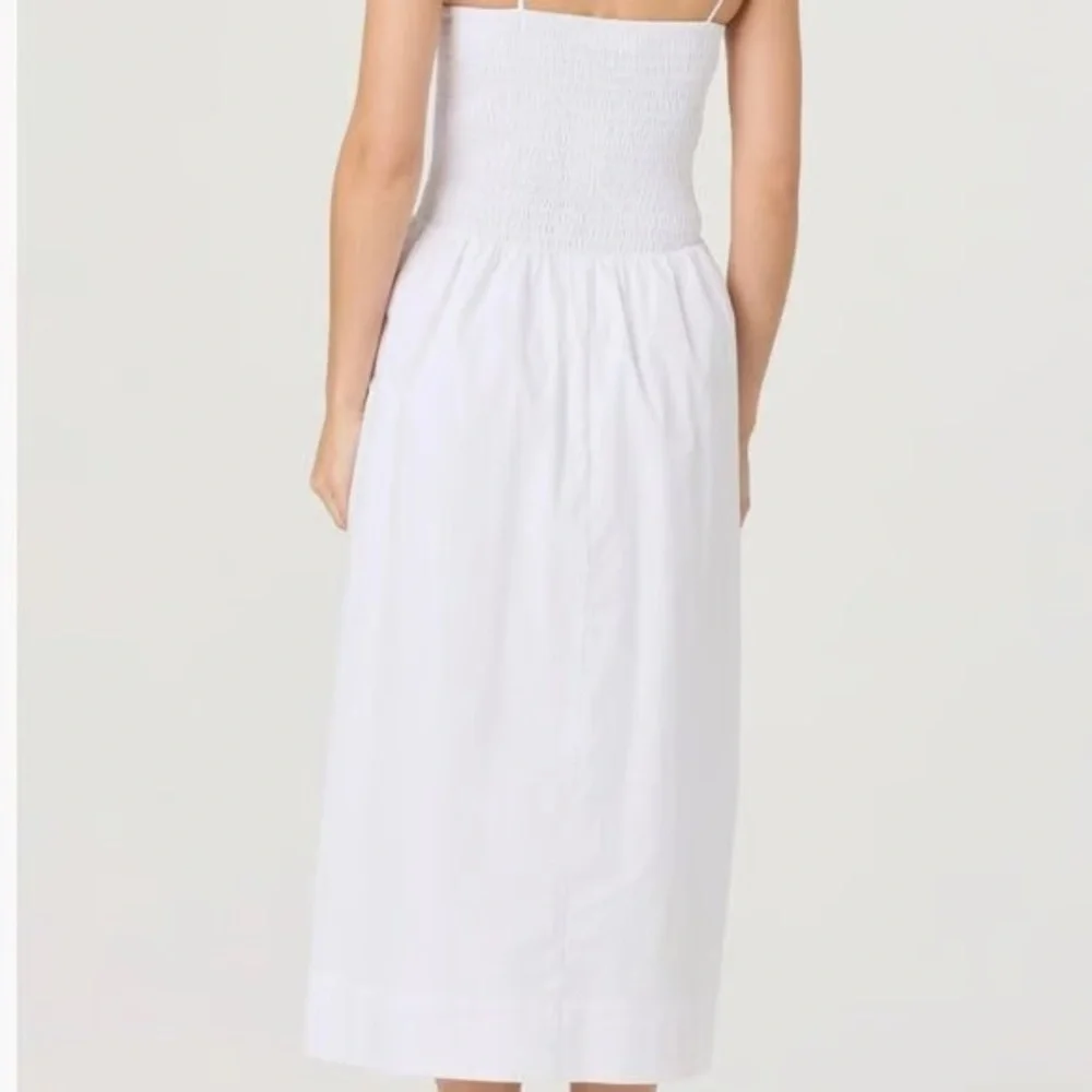ASTR The Label Drop Smoked Midi Dress Size Medium White‎ NWOT - Picture 5 of 15